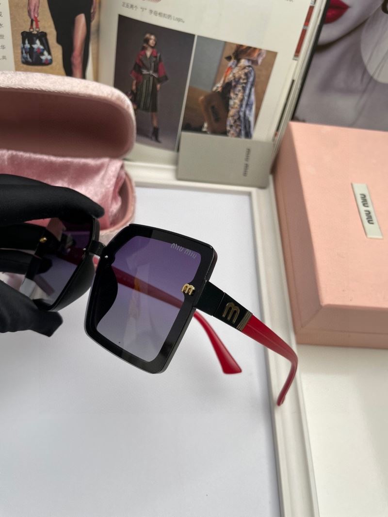 Miu miu Sunglasses